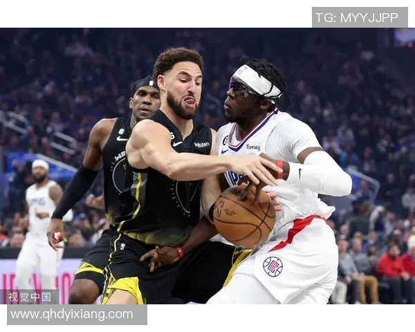 手感爆棚!里德三分10中6,怒砍33分刷新个人赛季新高 手感爆棚!里德三分10中6,怒砍33分刷新个人赛季新高